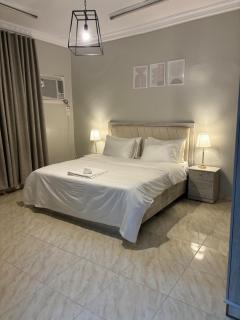 Taiba luxry apartment شقة فخامة طيبة - 9