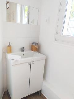 Petit Nid Urbain Proche RER, 25min Paris Centre Chambre privée et SDB privée indépendante - 2