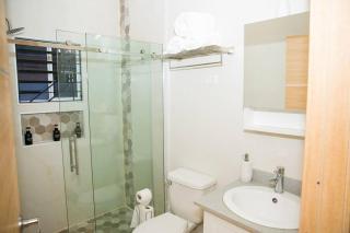 Tracey's Place - Portmore - 3