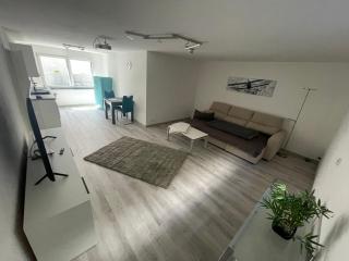 Moderne Souterrain Wohnung in zentraler Lage - 6