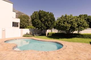 Four Peaks Duplex - Luxury Apartment with Mountain Views - Hout Baai - 6