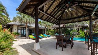Luxury Beachfront Pool Villa - Finu at Samui - Koh Samui - 2