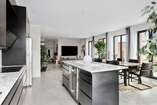 Lyxig villa med herrgårdsutsikt - 8