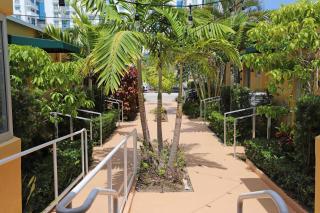 Family Friendly Condo Steps to Miami Beach with Free Parking - 7