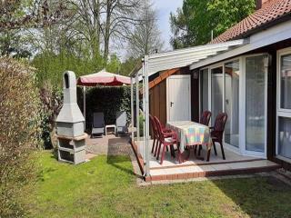 Ferienhaus mit einladendem Platzangebot - Granzow - 0