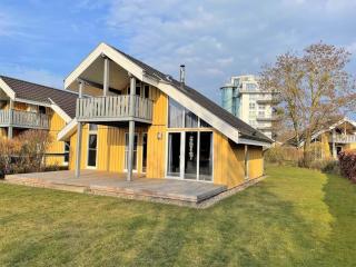 skandinavisches Ferienhaus in Rechlin - 0