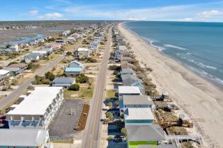 West Beach Villa 103-A Stone's Throw - Oak Island - 2