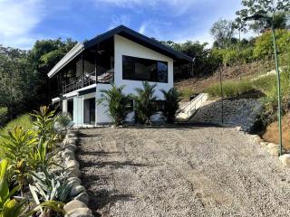 Refugio La Montaña, Costa Rica, Chic Retreat and Pool - San Vito - 1