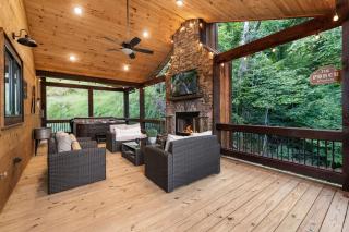 Teresa's River Retreat - Blue Ridge - 1