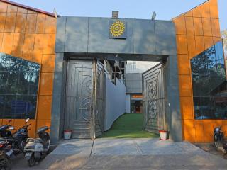 Super Townhouse Grand Pacific Ocean - New Delhi - 9