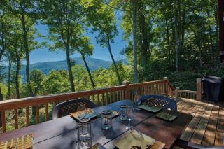 Beautiful Log Cabin with Panoramic Views - Maggie Valley - 7