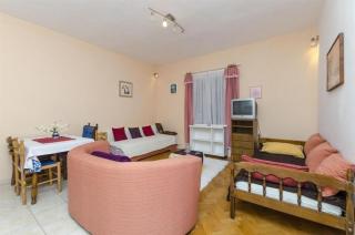 Apartment Zvone - Sumpetar - 2