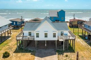 Filtered Ocean Views and Spectacular Surf Sounds! - Freeport - 0