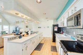 Filtered Ocean Views and Spectacular Surf Sounds! - Freeport - 2