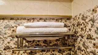 Luxurious 3-Bedroom Dokki Apartment Downtown - Ideal Location Downtown Cairo - Cairo - 4
