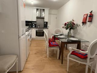 Budget friendly and cozy rooms in Hammersmith - Londra - 3