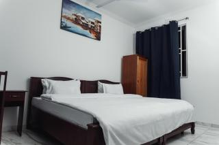 Ragant Hotel - - 8
