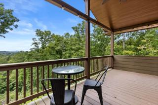 7 Min to DT Blue Ridge~Hot Tub~Fire Pit~Sleeps 12 - Blue Ridge - 6