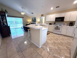 Golf Course Views Southern Dunes Pool Villa Large Pool Deck - Haines City - 4