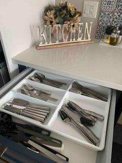 BRAND-NEW LUXURY SUITE in DOON SOUTH, min to 401 - Kitchener - 4