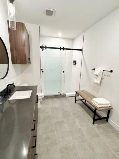 Freiheit Loft offers a Lush Couples Getaway near Gruene - New Braunfels - 7