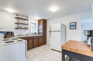 Hike, Ski and More Walkable Downtown Granby Home - 2