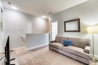 Townhome with Lanai and Private Pool 14 Mi to Disney! - Davenport - 4