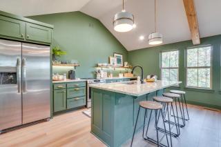 Modern Home on Table Rock Lake with Deck and View! - Eagle Rock - 6