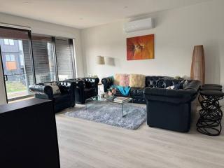 Luxury Villa- Long Bay Manhattan - Auckland - 9
