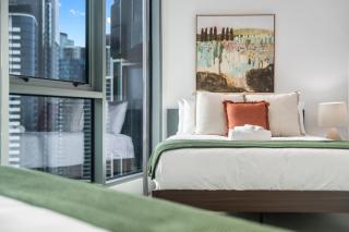 Stunning Lake Views Apt w Balcony and Wi-Fi - Melbourne - 4
