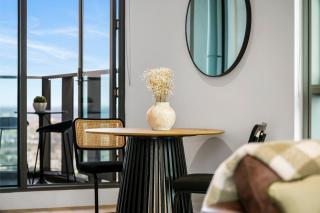 Stunning Bay and City Views Apt w Balcony and Wi-Fi - Melbourne - 2