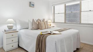 Convent Cove 2 - Ocean Views - Yamba - 5