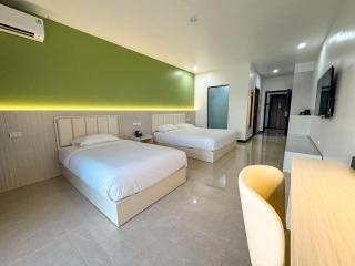 Nausori Plaza Hotel - 7