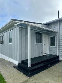 Eden St Lukes Cozy Accommodation - Auckland - 4