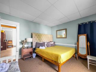 The Kelly House - 4BR Historic Lodge Near Ski Slopes - Downtown - 4