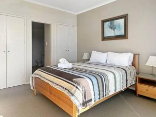 Unit 30 - Avoca Palms Resort - Avoca Beach - 2