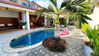 Black Pillow Villa - Jimbaran - 3