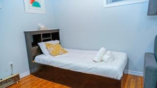 Cozy Modern Studio - 4