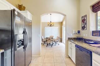 Village Terrace Retreat - Peoria - 3