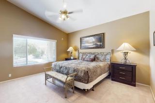 Village Terrace Retreat - Peoria - 1
