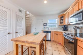 Bay Tree D1516 - Port Aransas - 1