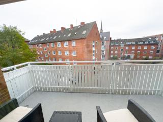 ImmoStay G#3 Zentrales Apartment mit Balkonblick - Bremen - 3