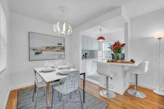 Condo by the Beach King Bed Lush Patio w BBQ Breakers Key Five H0MES - Fort Lauderdale - 4