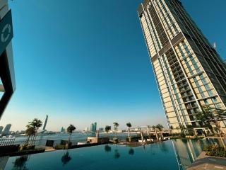Luxury 2-Bedroom Apt with Spectacular Sea Views - Dubai - 0