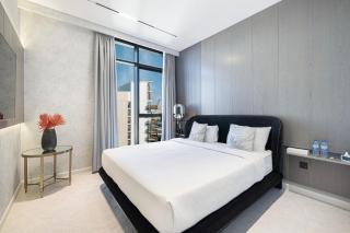 Luxury 2-Bedroom Apt with Spectacular Sea Views - Dubai - 3