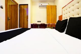 Hotel Airport Crown Andheri East, Mumbai - Mumbai - 2