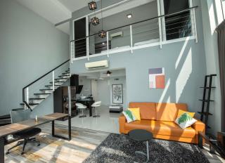 Panoramic Seaview Maritime Suites - George Town - 1