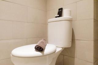 Grand Luxurious and Spacious Studio at Benson Supermall Mansion By Travelio - 1