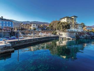 Secluded Lovran Apartment with Balcony and Patio - Lovran - 4