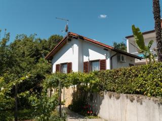 Charming Apartment with Sea Views and Shared Pool - Lovran - 0